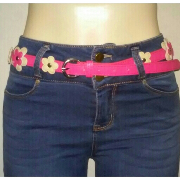 Pink Flower Belt - Picture 2 of 3